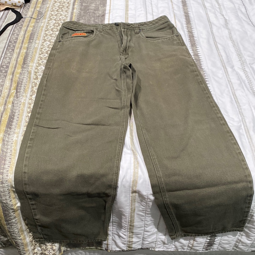 Empyre pants